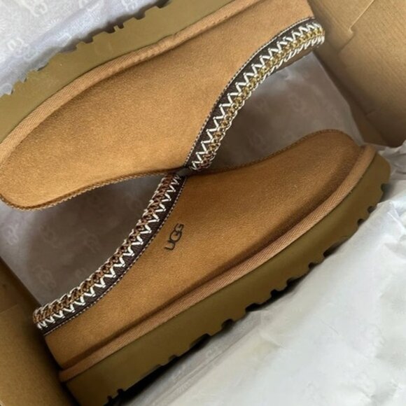 UGG Tasman Slipper Chestnut - Picture 6 of 6